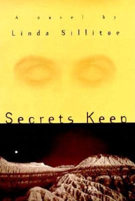Item #7515 Secrets Keep. Linda Sillitoe.